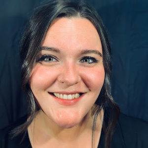 Meet your Posher, Jasmine